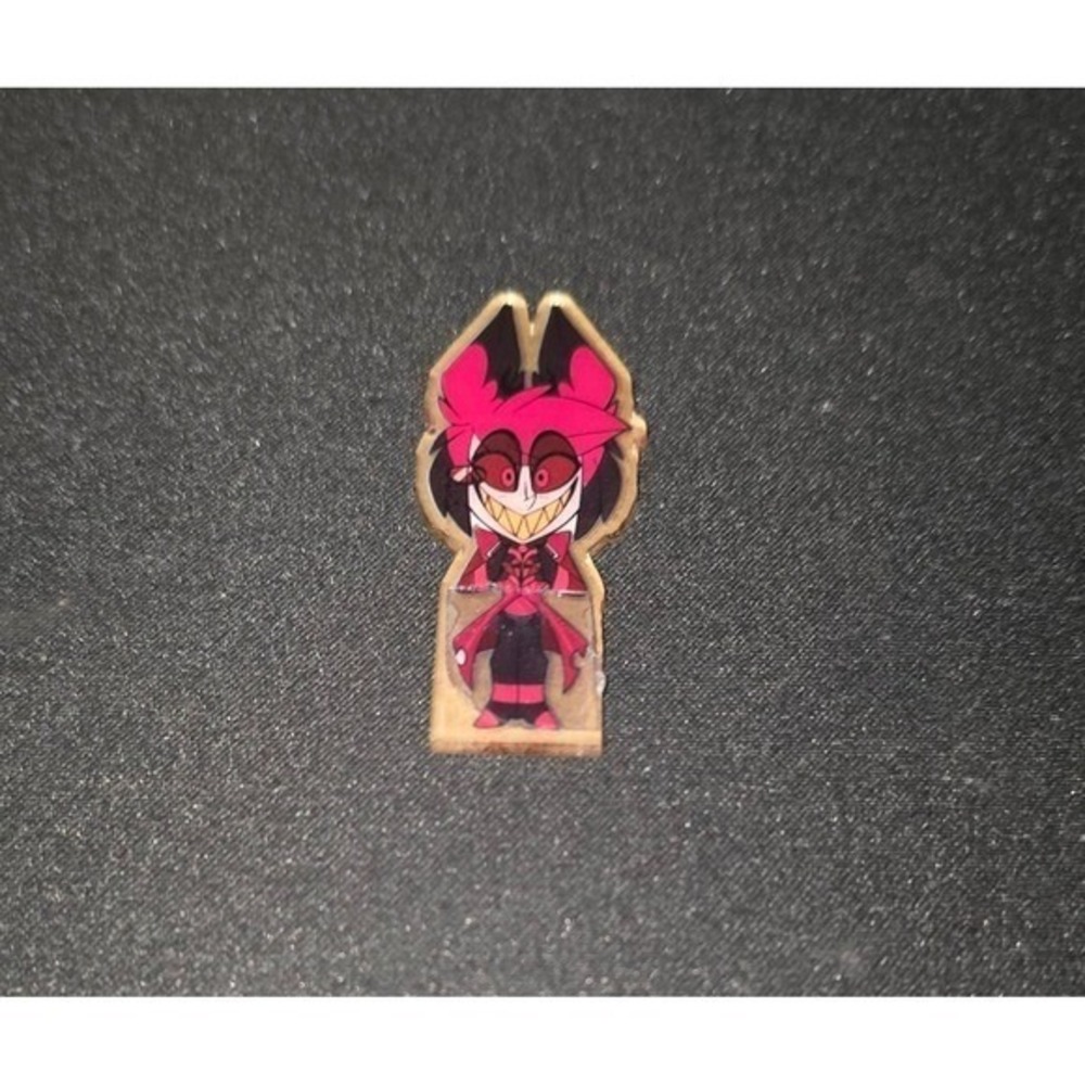 Alastor Phone Peeker! Hazbin Hotel Alastor Acrylic Phone Computer Buddy NEW v2